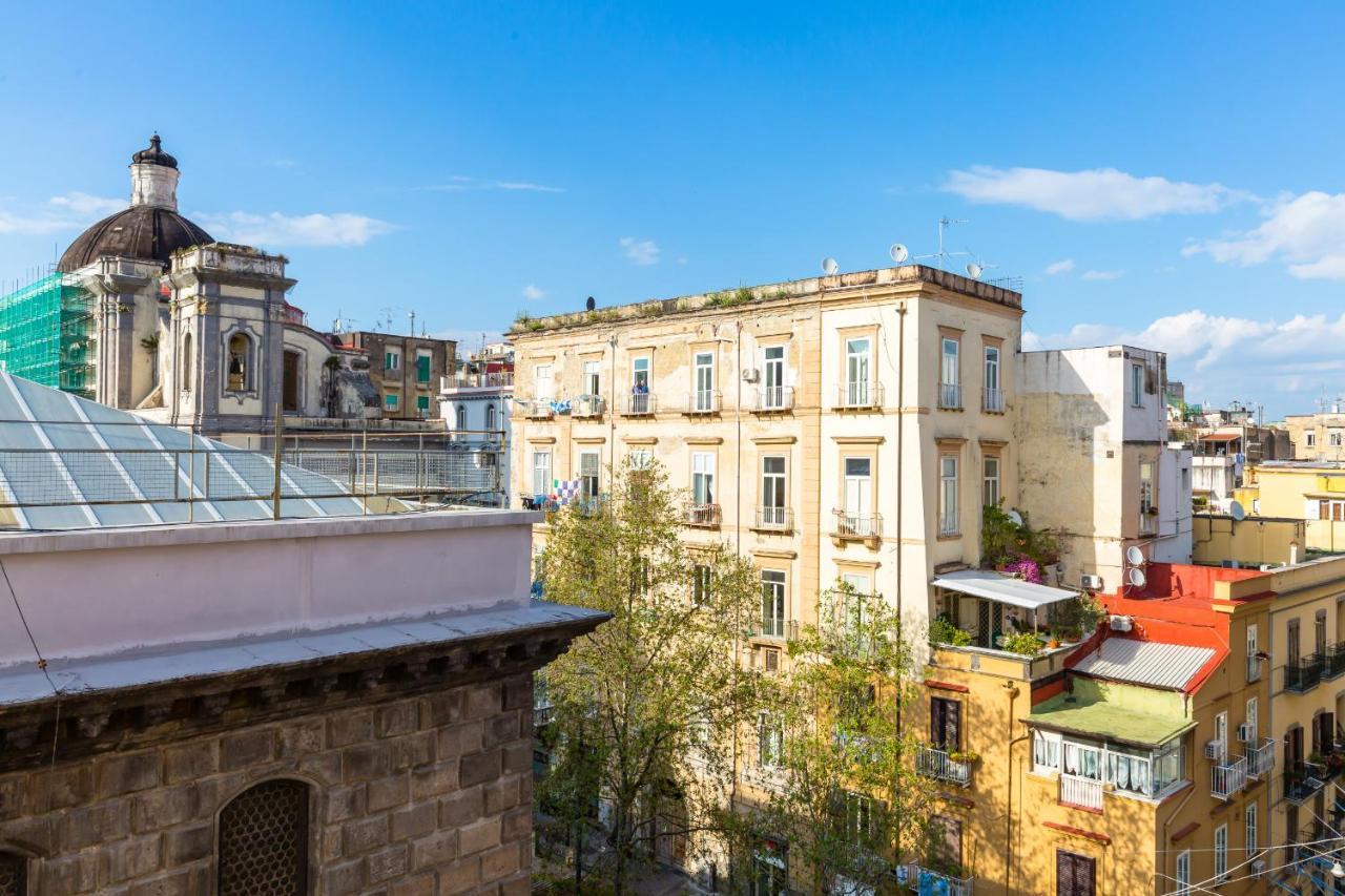 Maria's Bright Flats At The Cathedral * Napoli